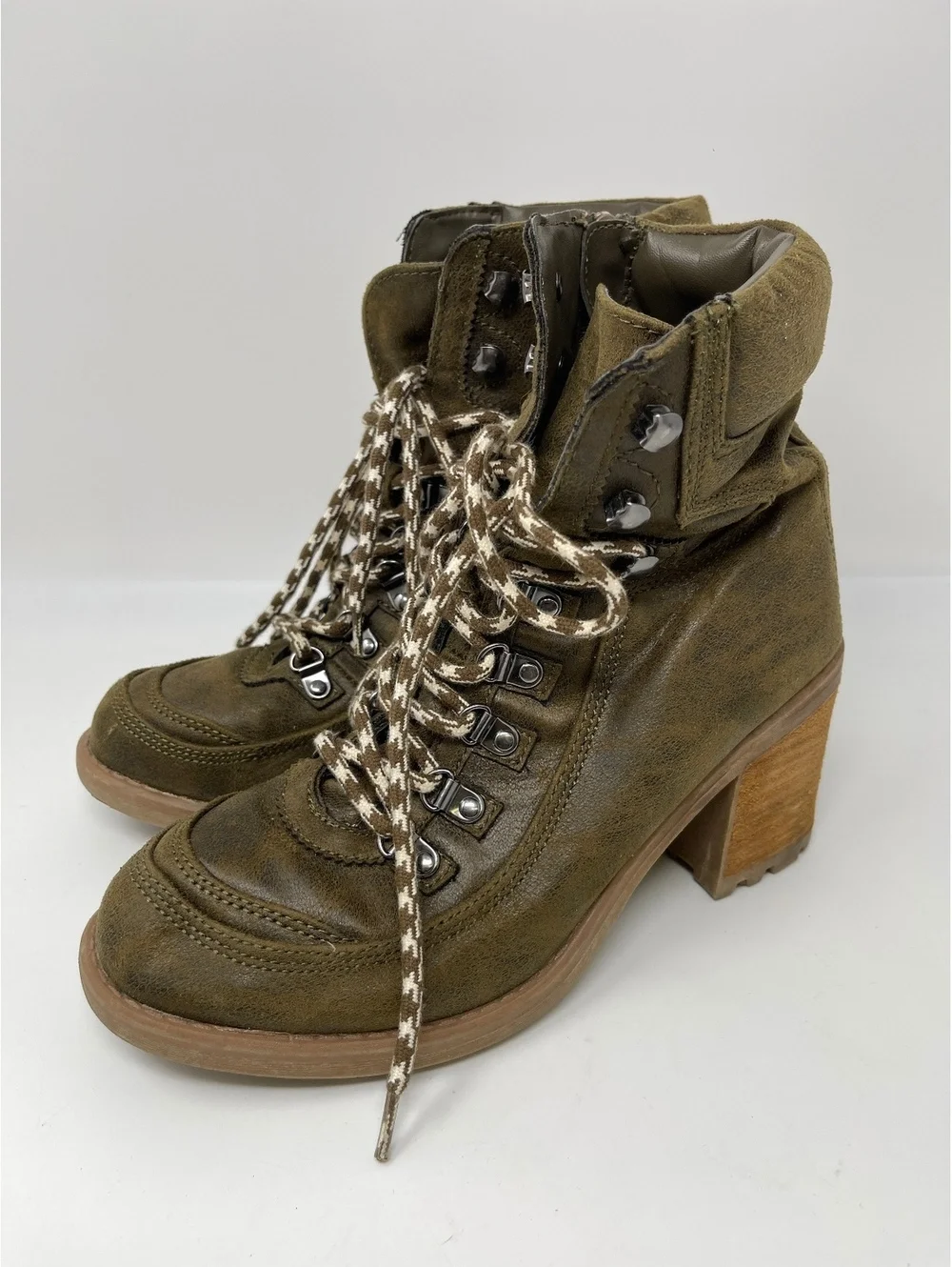 Carlos Santana Womens 7.5 Olive Green Lace Up Block Heel Ankle Hiking Boots